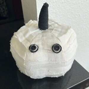 Fabric mummy pumpkin decoration